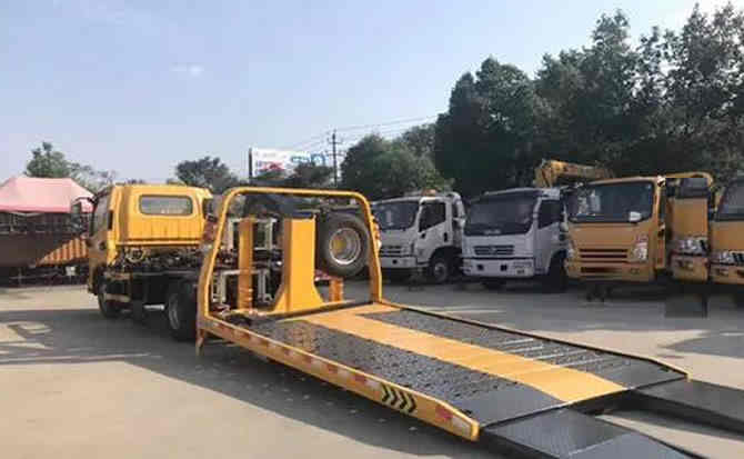 西山区汽车中途维修案例