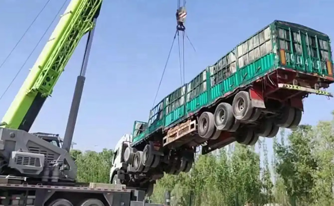 西山区道路脱困救援案例